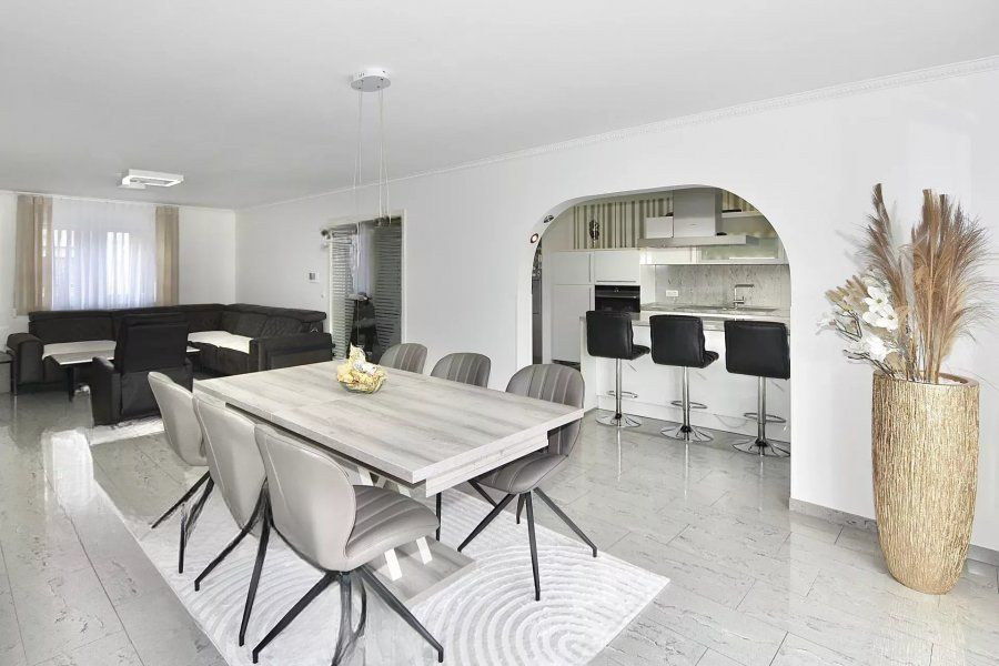 Квартира в Дикирхе, Люксембург, 180 м² - фото 2