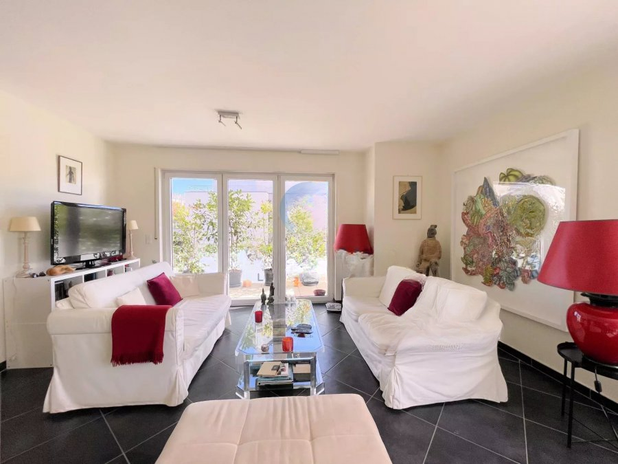 Квартира в Люксембурге, Люксембург, 93 м² - фото 2