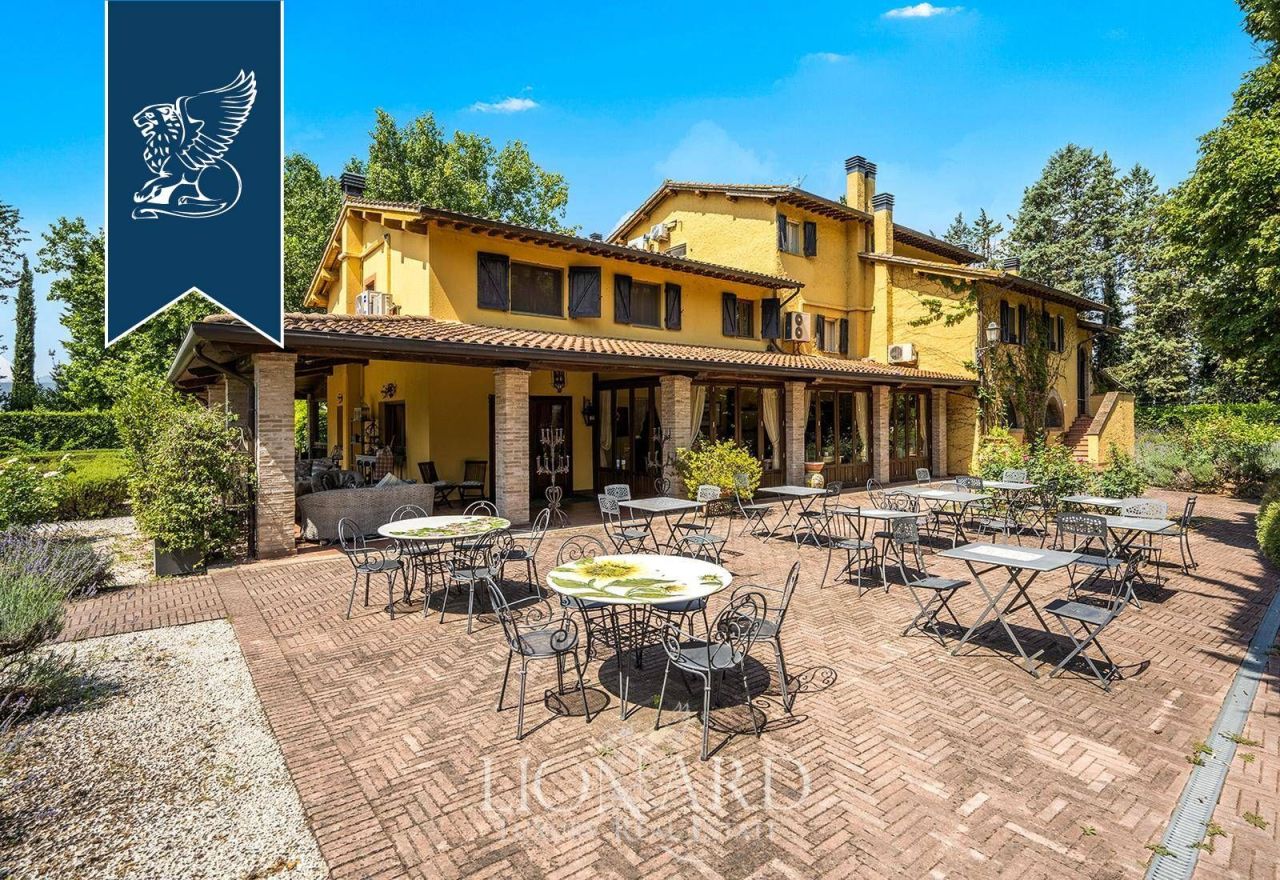 Дом в Ассизи, Италия, 1 770 м² - фото 6