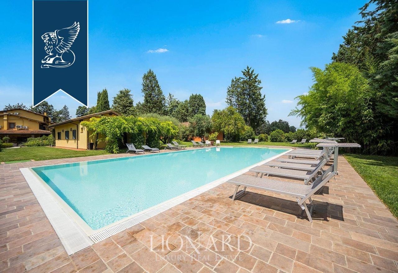 Дом в Ассизи, Италия, 1 770 м² - фото 8