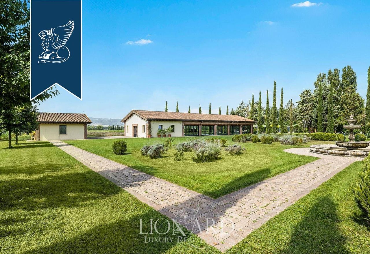 Дом в Ассизи, Италия, 1 770 м² - фото 15