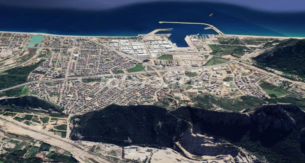 Земля в Анталии, Турция, 2 214 м² - фото 1