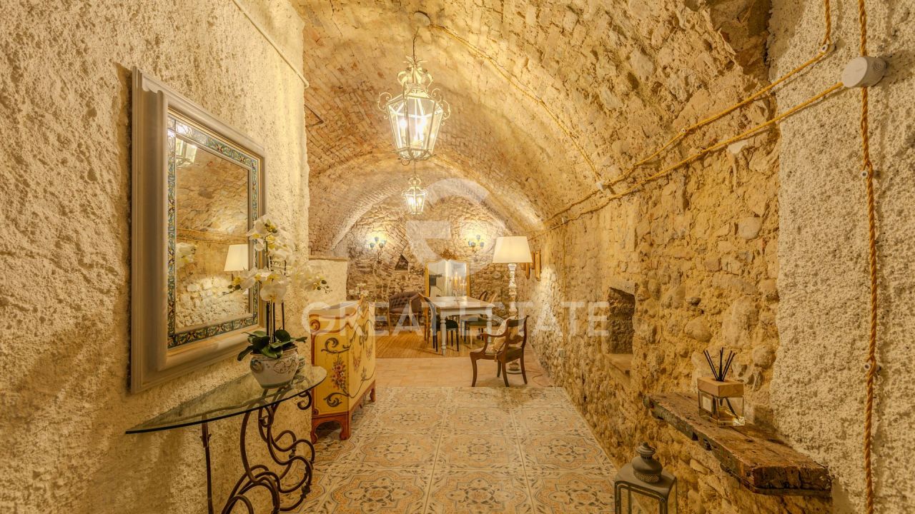 Апартаменты в Фикулле, Италия, 144.75 м² - фото 11