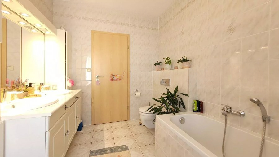 Квартира в Люксембурге, Люксембург, 140 м² - фото 6