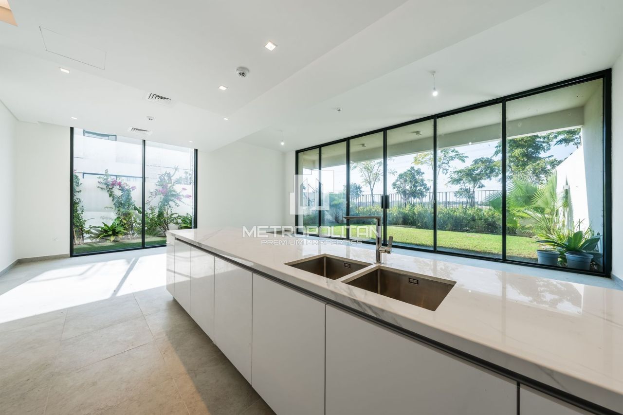 Вилла в Дубае, ОАЭ, 364 м² - фото 5