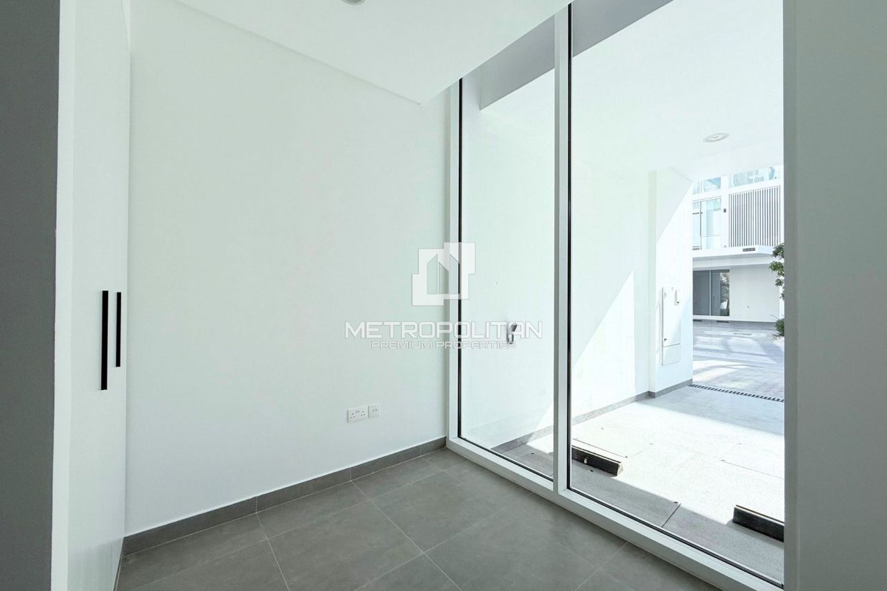 Вилла в Дубае, ОАЭ, 180 м² - фото 17