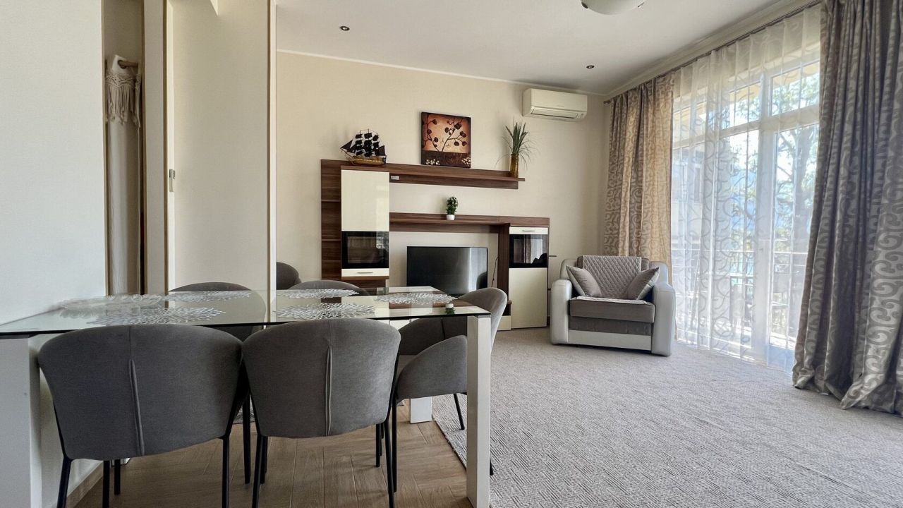 Квартира в Которе, Черногория, 104 м² - фото 8