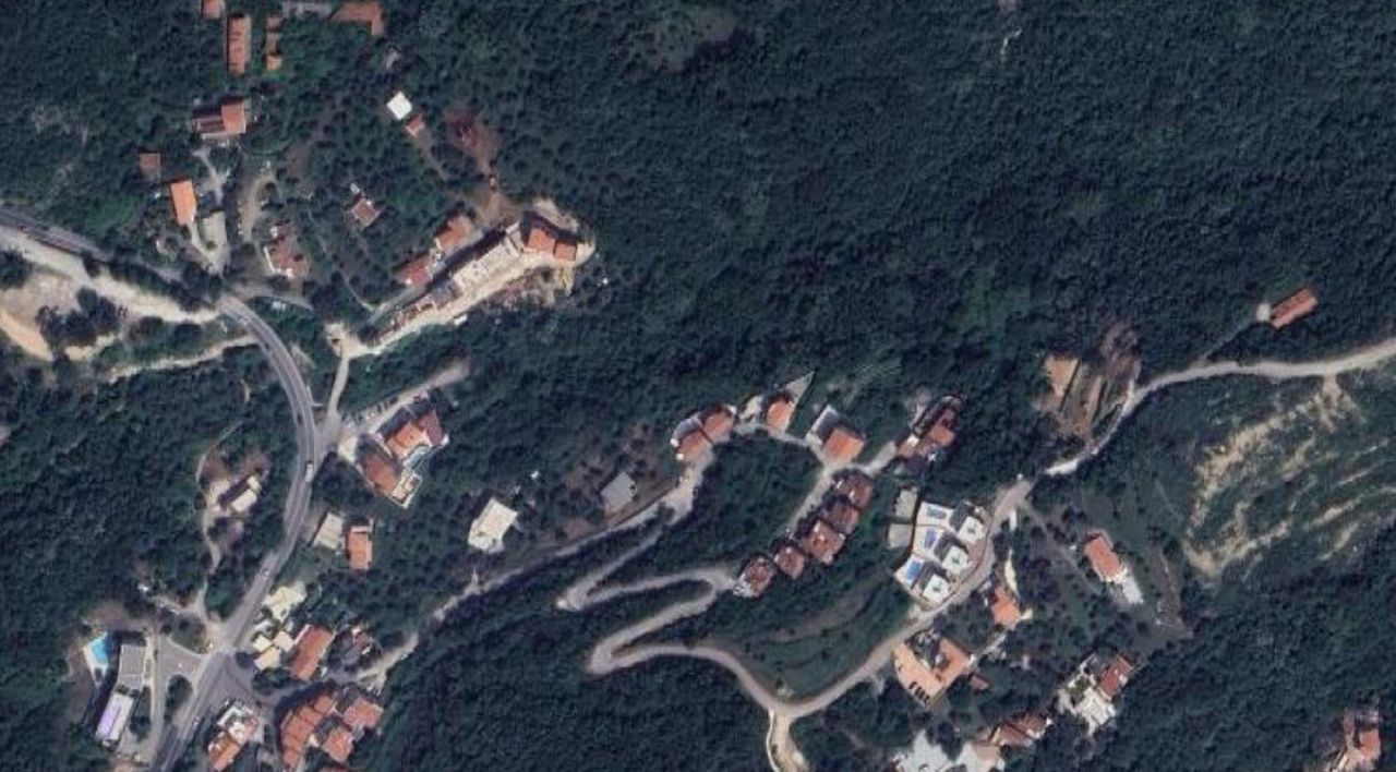 Земля в Будве, Черногория, 732 м² - фото 1