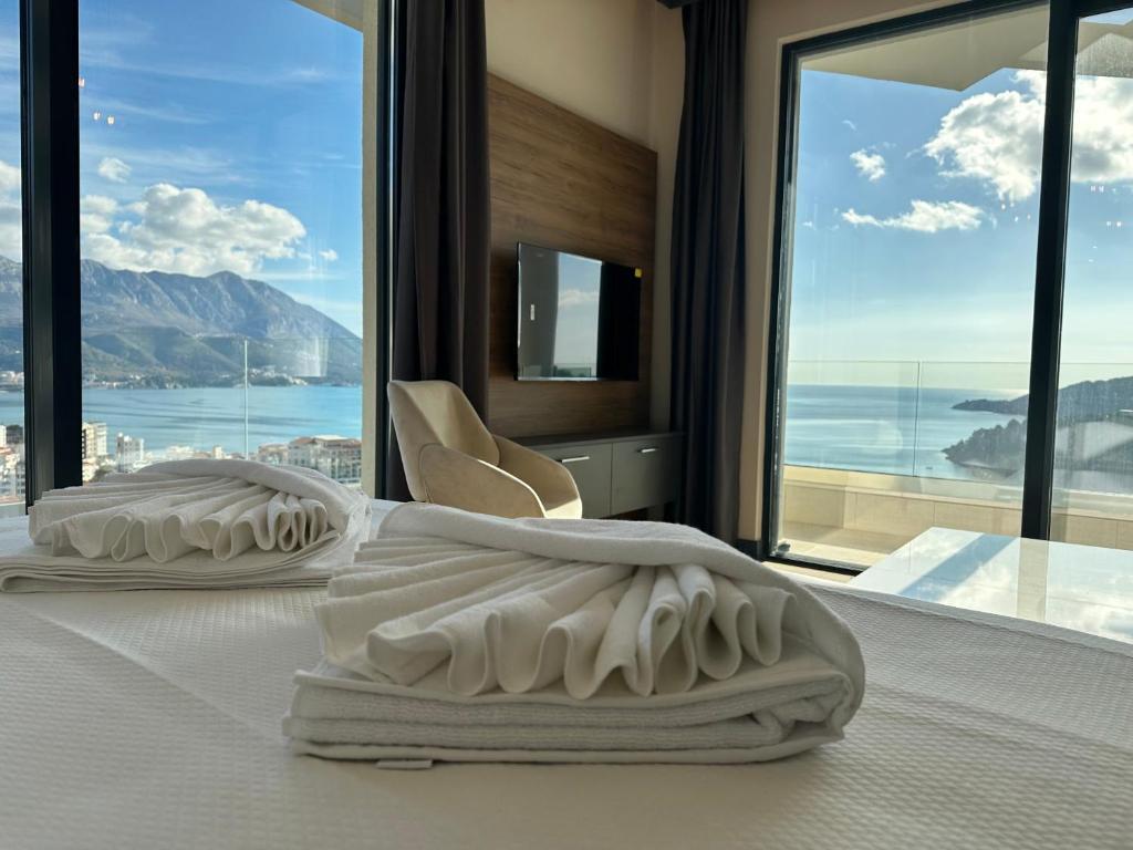 Квартира в Бечичи, Черногория, 42 м² - фото 1