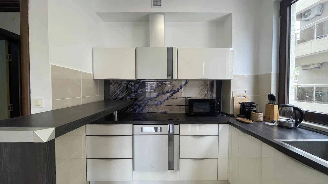 Квартира в Будве, Черногория, 83 м² - фото 8