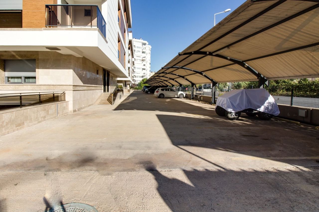 Квартира в Анталии, Турция, 200 м² - фото 4