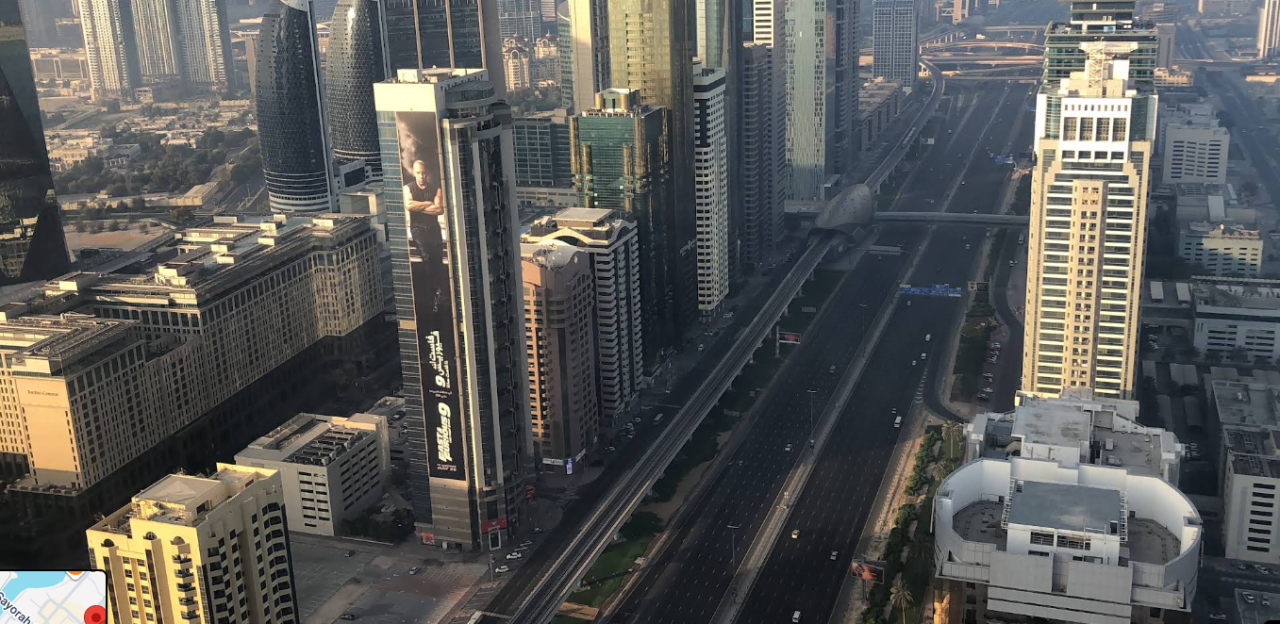 Офис в Дубае, ОАЭ, 200 м² - фото 1