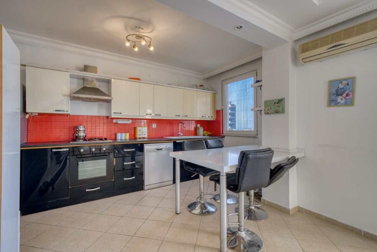 Квартира в Алании, Турция, 100 м² - фото 8