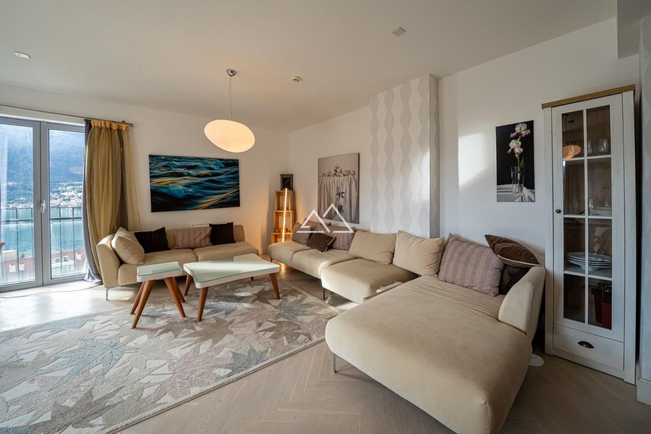 Апартаменты в Доброте, Черногория, 120 м² - фото 6