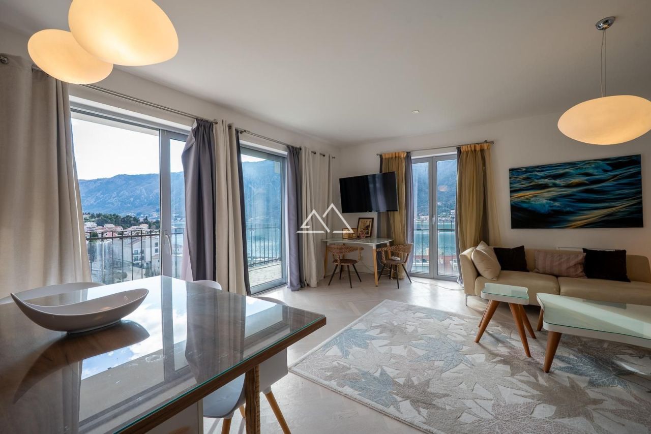 Апартаменты в Доброте, Черногория, 120 м² - фото 7