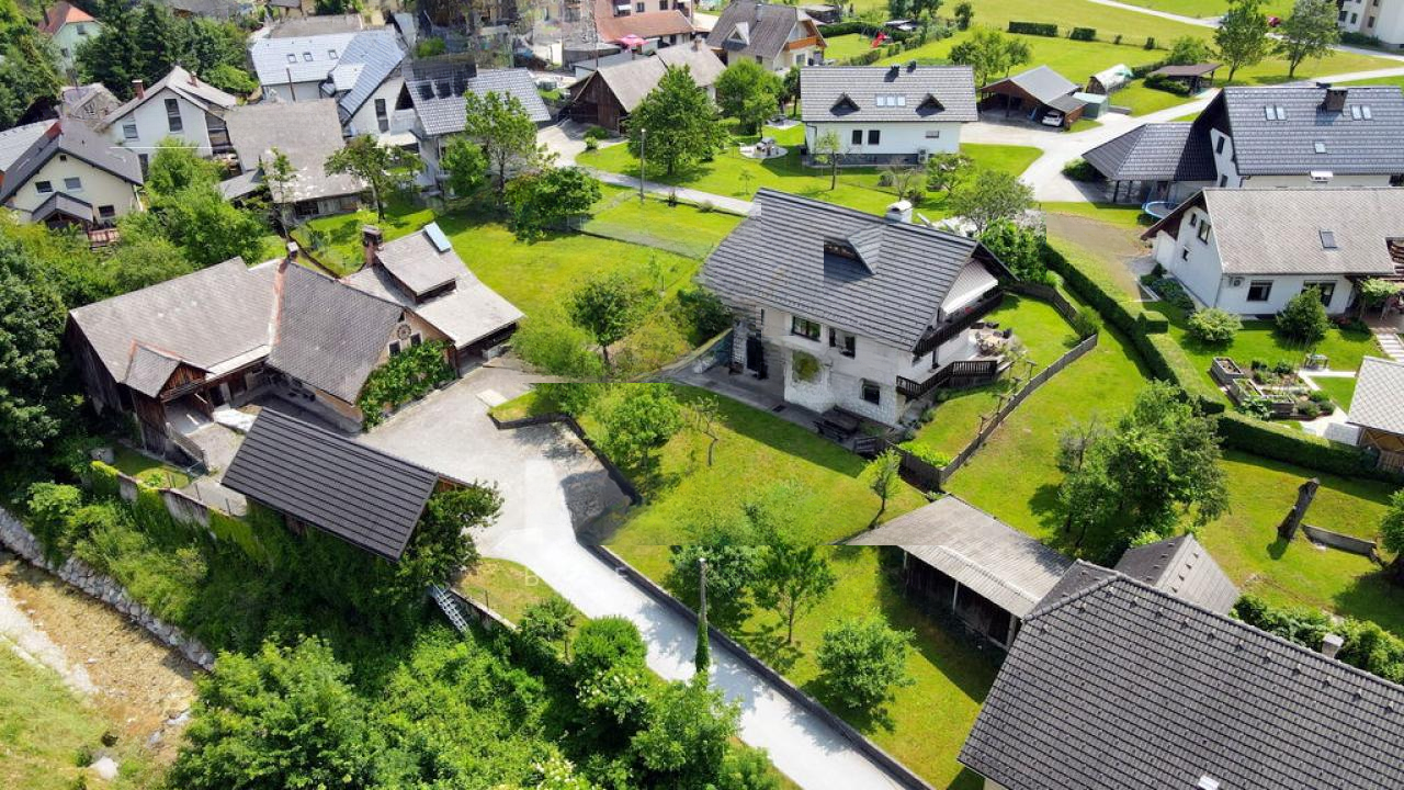 Дом в Радовлице, Словения, 551 м² - фото 1