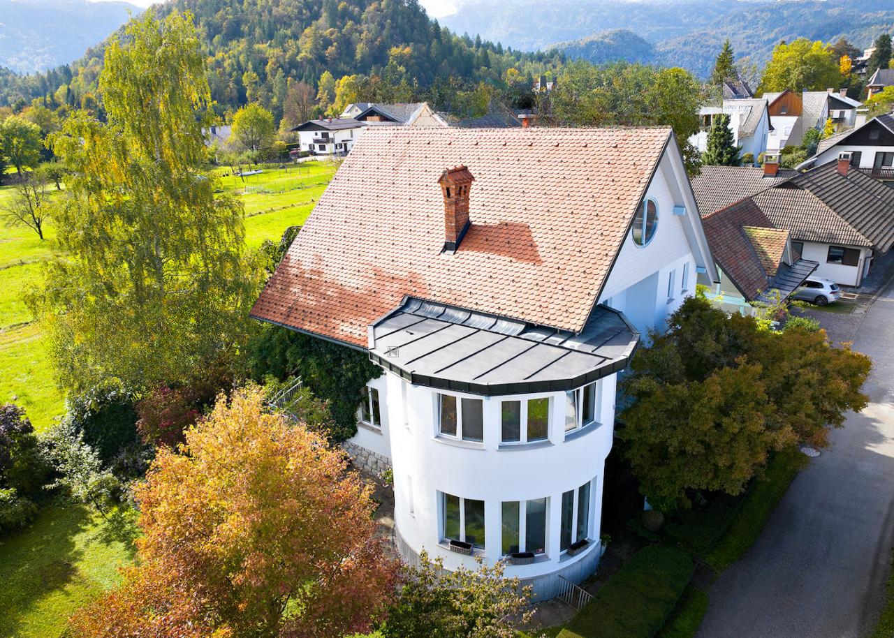 Дом в Бледе, Словения, 360 м² - фото 1