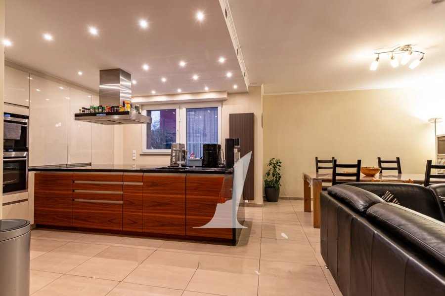 Квартира в Люксембурге, Люксембург, 117 м² - фото 1