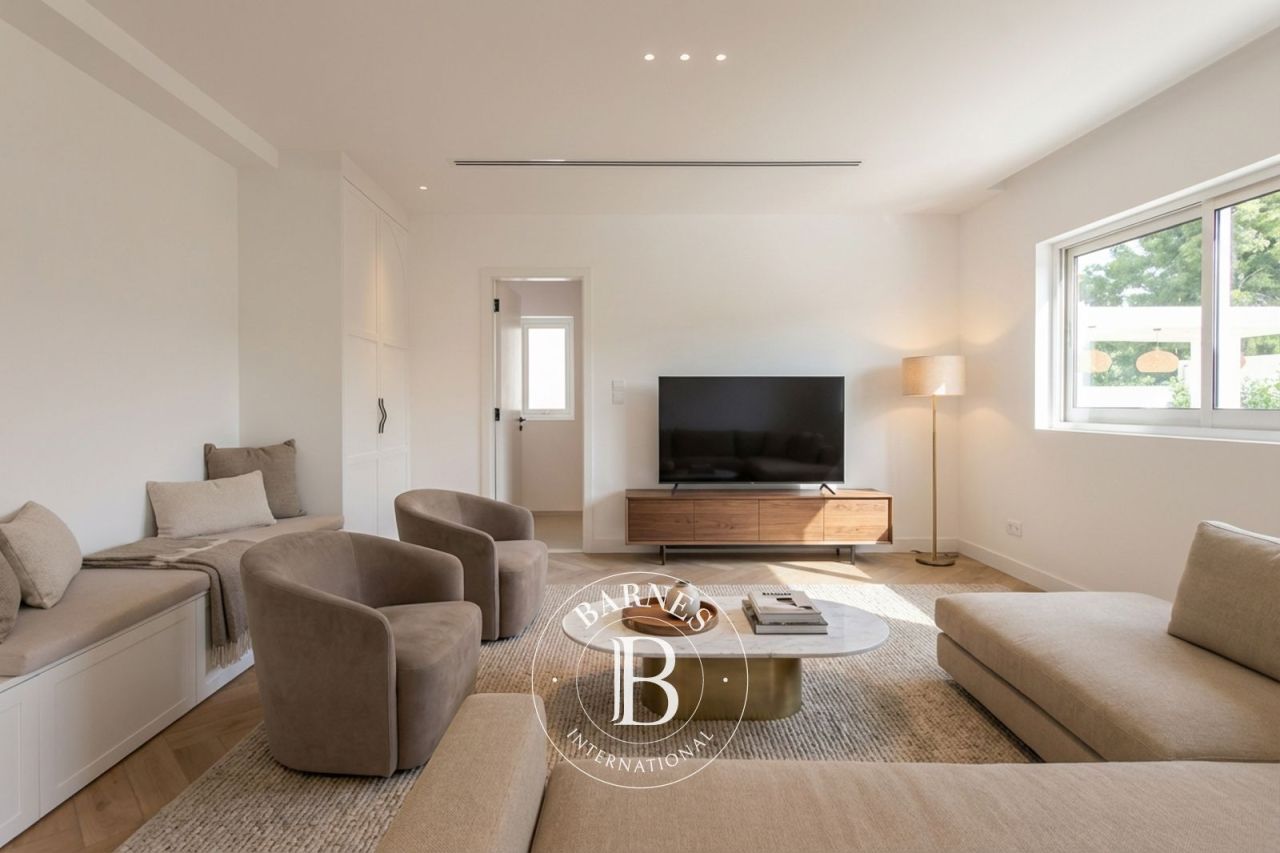 Вилла в Дубае, ОАЭ, 390.2 м² - фото 10