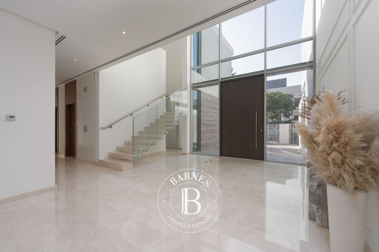 Вилла в Дубае, ОАЭ, 748.6 м² - фото 14