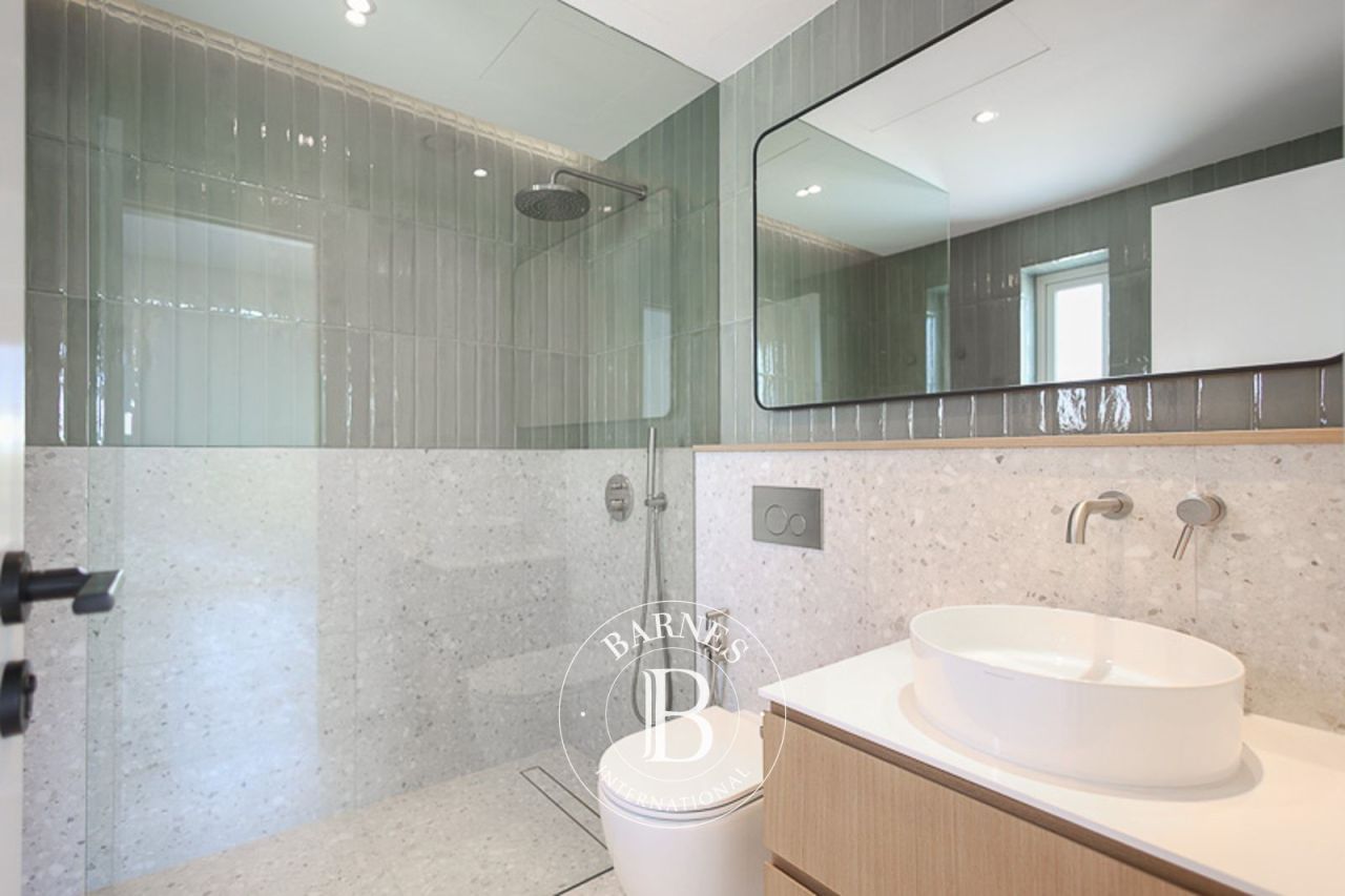 Вилла в Дубае, ОАЭ, 390.2 м² - фото 19