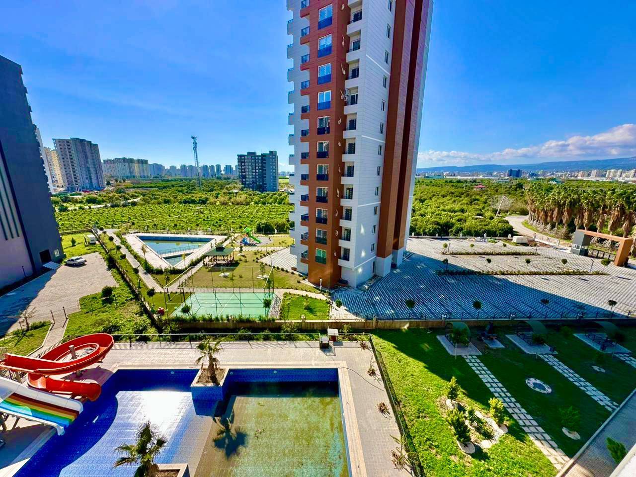 Квартира в Мерсине, Турция, 52 м² - фото 1