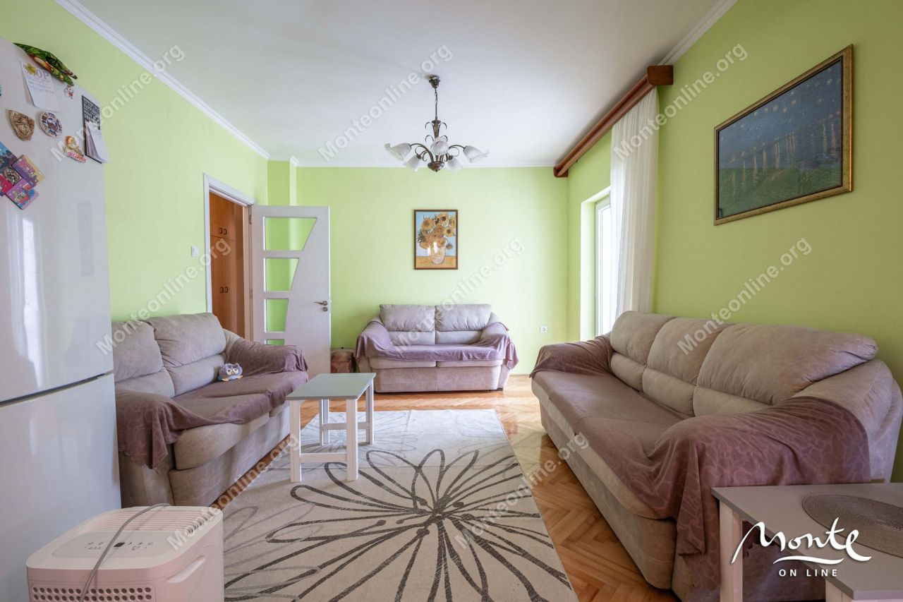 Апартаменты в Херцег-Нови, Черногория, 71 м² - фото 2