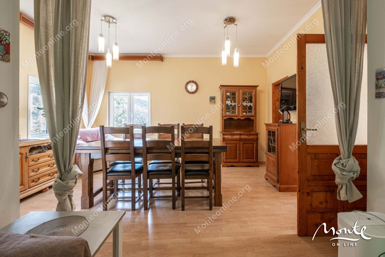 Апартаменты в Херцег-Нови, Черногория, 71 м² - фото 8