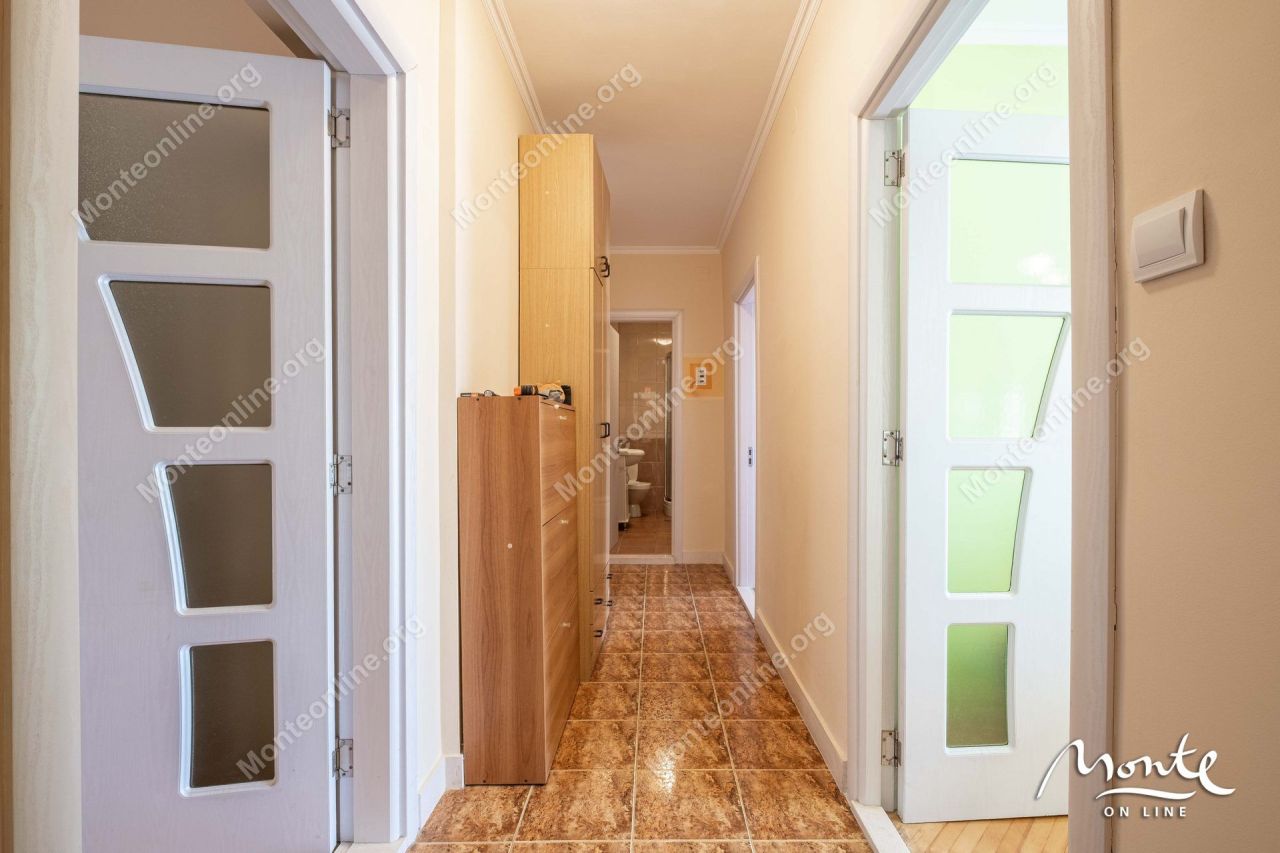 Апартаменты в Херцег-Нови, Черногория, 71 м² - фото 13