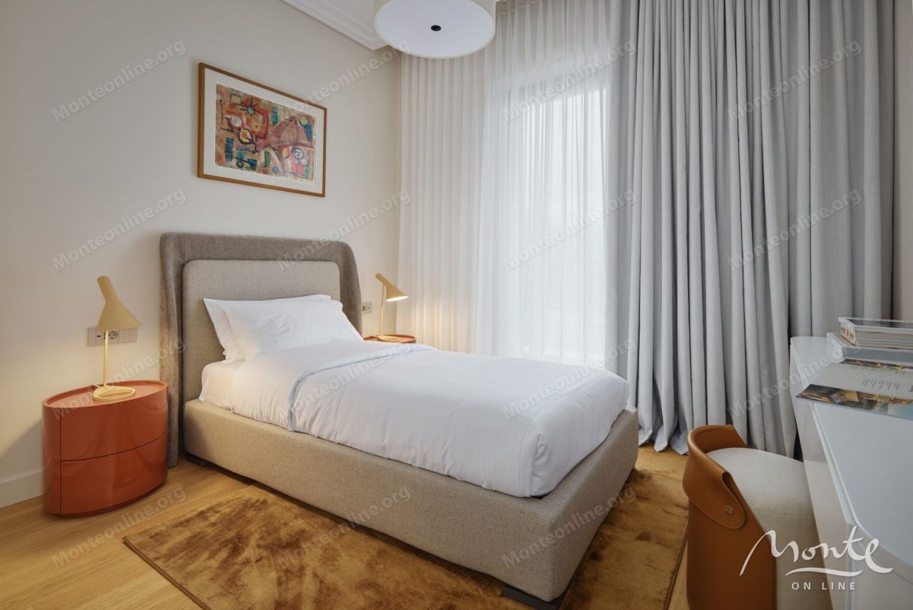 Апартаменты в Тивате, Черногория, 110 м² - фото 15