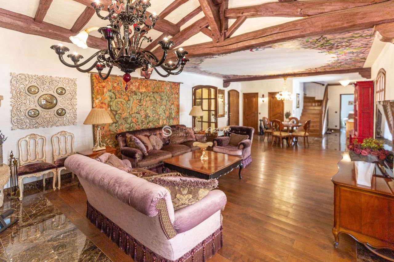 Вилла в Антибе, Франция, 212 м² - фото 8