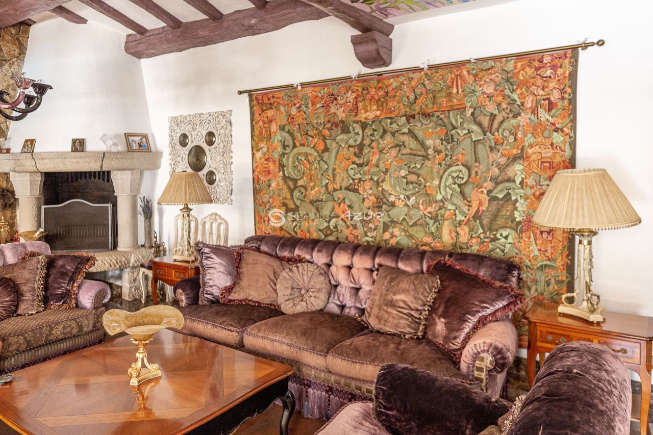 Вилла в Антибе, Франция, 212 м² - фото 9