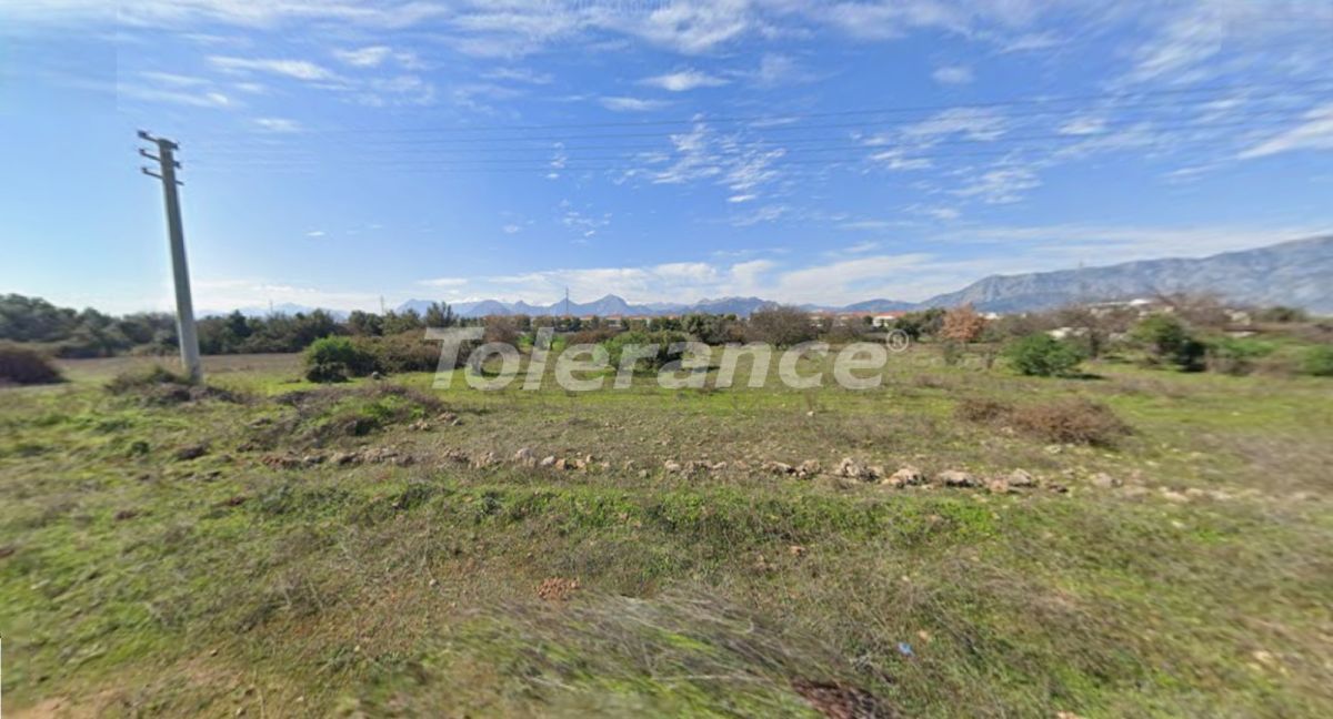 Земля в Анталии, Турция, 664 м² - фото 1