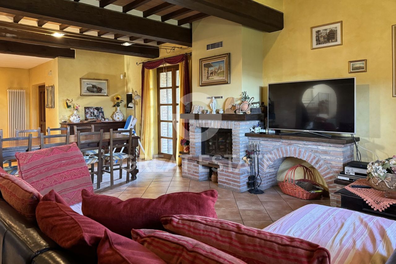 Дом в Читта-делла-Пьеве, Италия, 322.35 м² - фото 9