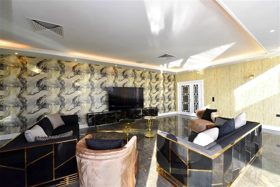 Вилла в Алании, Турция, 1 800 м² - фото 7