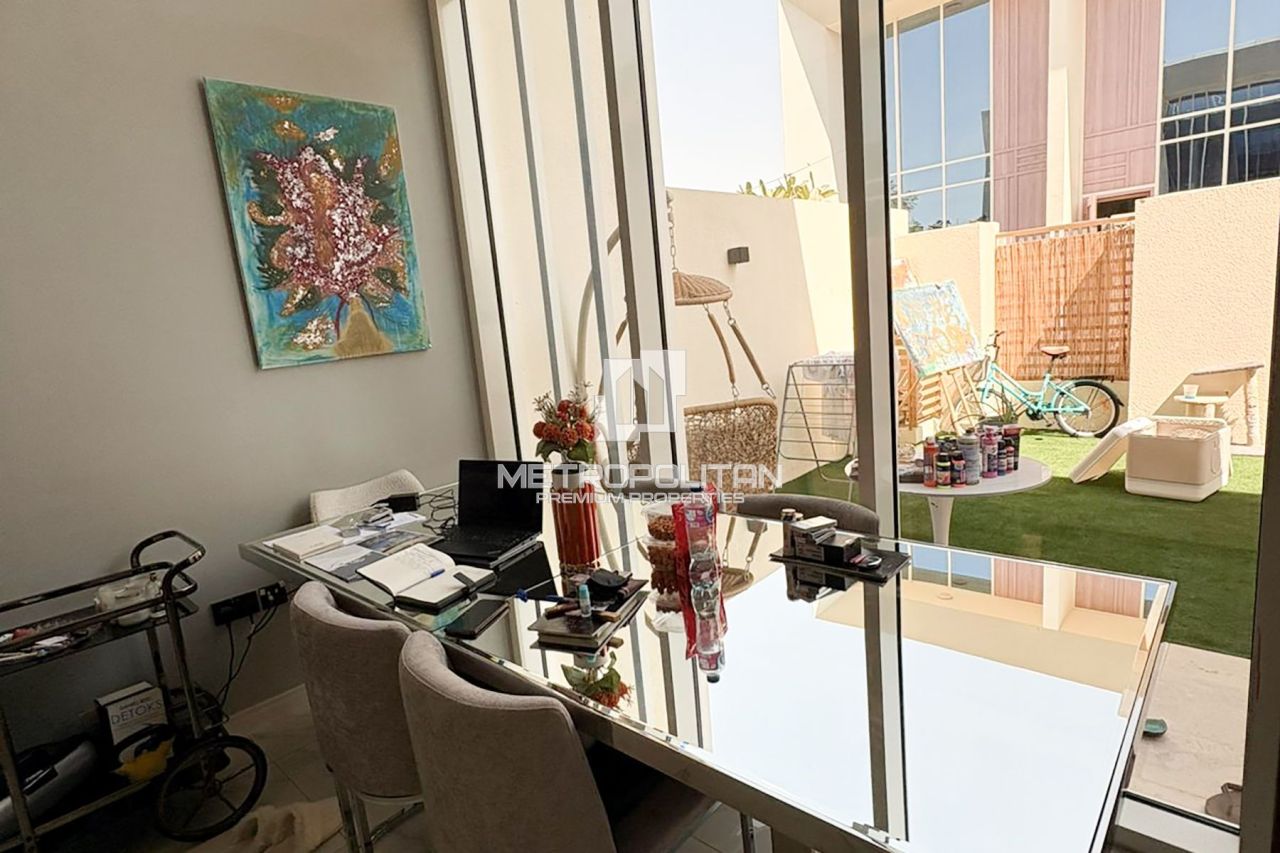 Вилла в Дубае, ОАЭ, 61 м² - фото 4