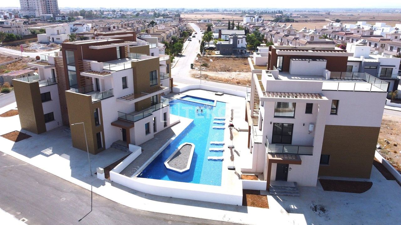 Апартаменты в Газимагусе, Кипр, 96 м² - фото 1