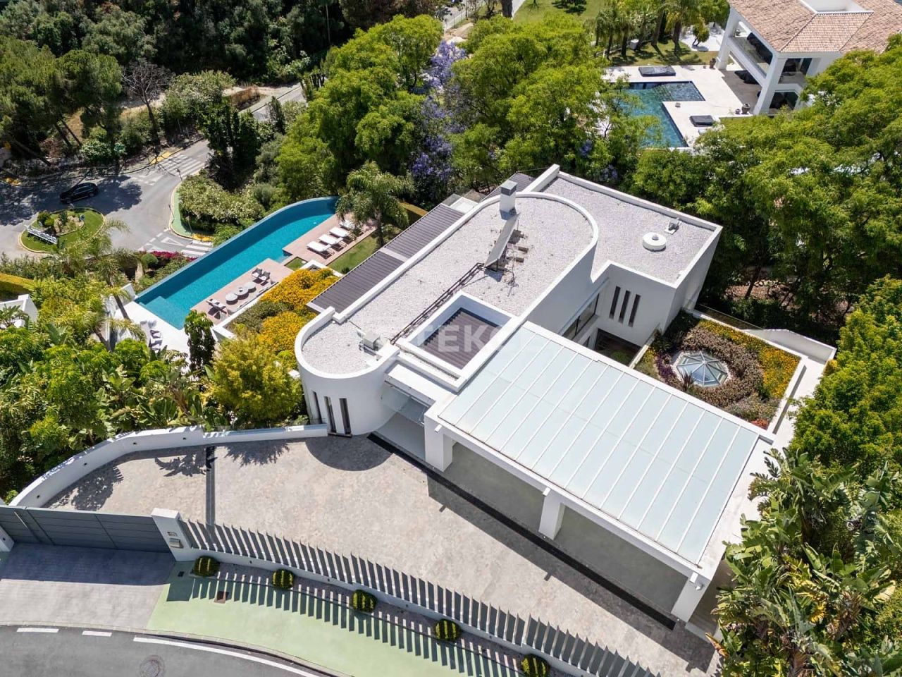 Вилла в Бенаависе, Испания, 867 м² - фото 5