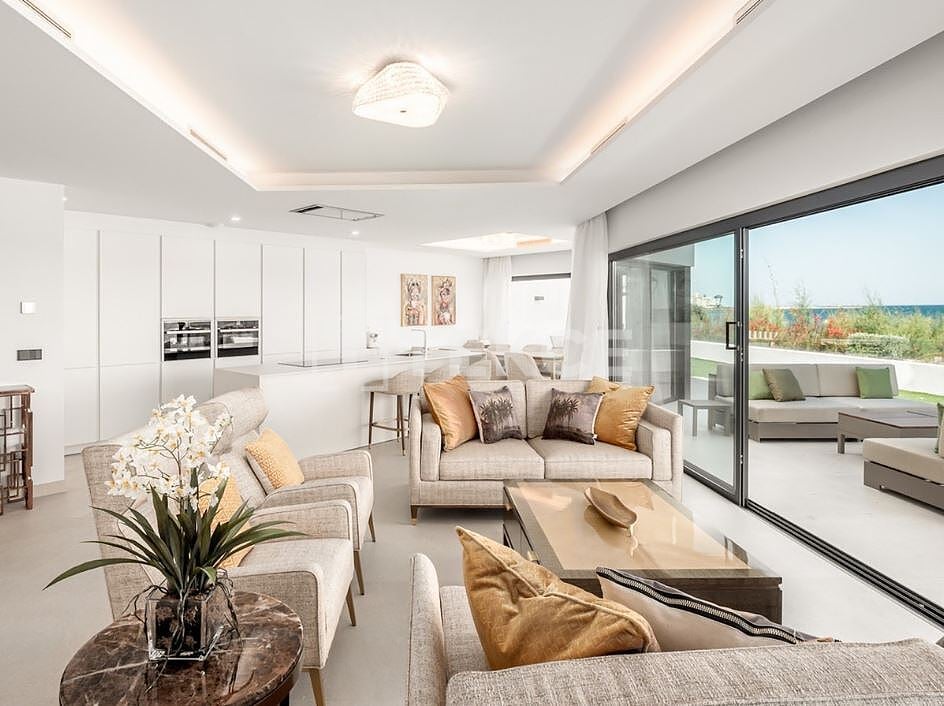 Таунхаус в Эстепоне, Испания, 364 м² - фото 9