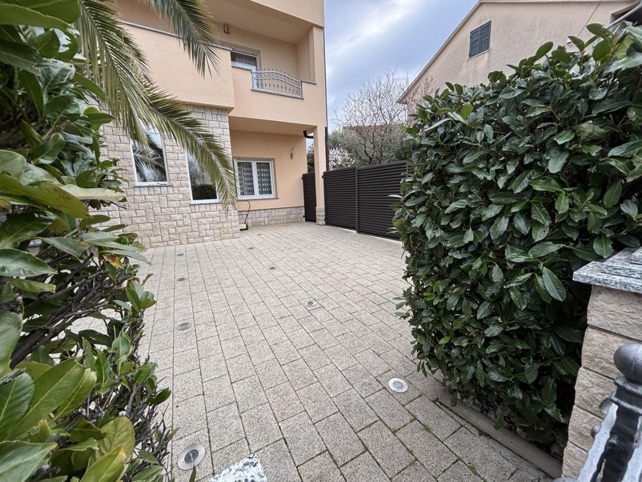 Отель, гостиница Jadranovo, Хорватия, 340 м² - фото 3