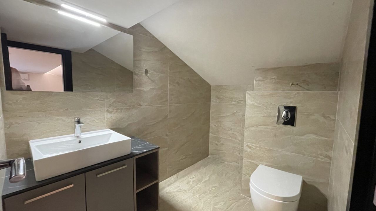 Квартира в Будве, Черногория, 85 м² - фото 7