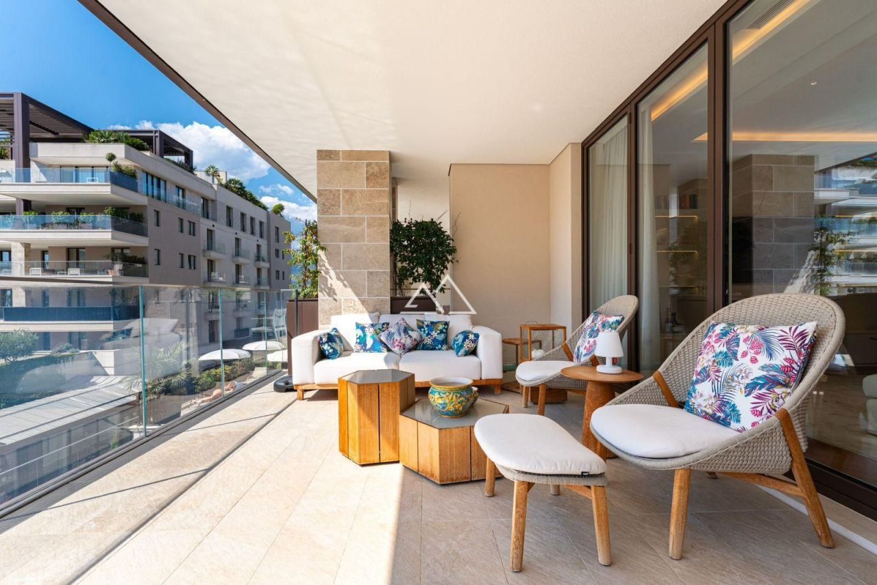 Апартаменты в Тивате, Черногория, 175 м² - фото 4