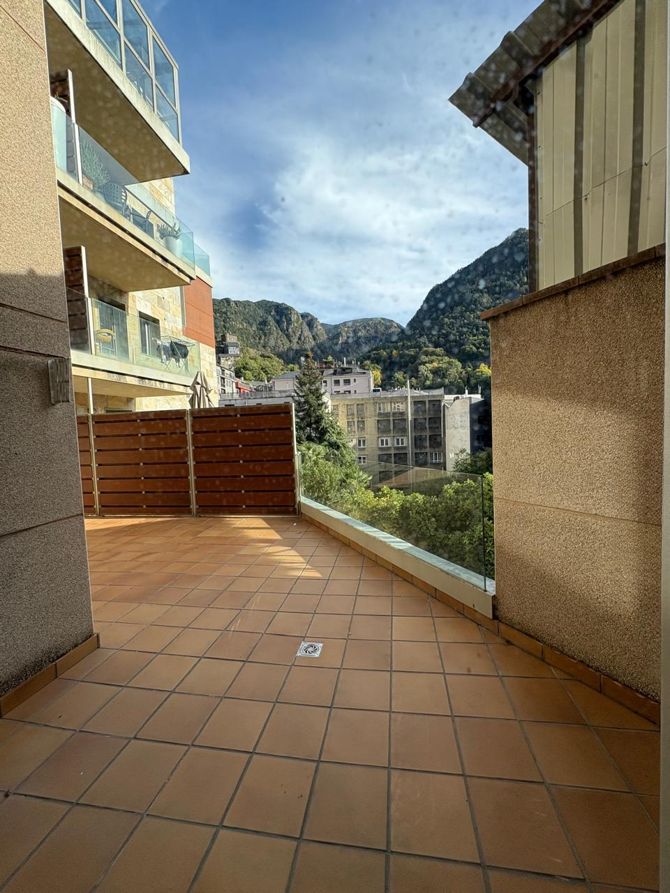 Квартира в Эскальдесе, Андорра, 106 м² - фото 4