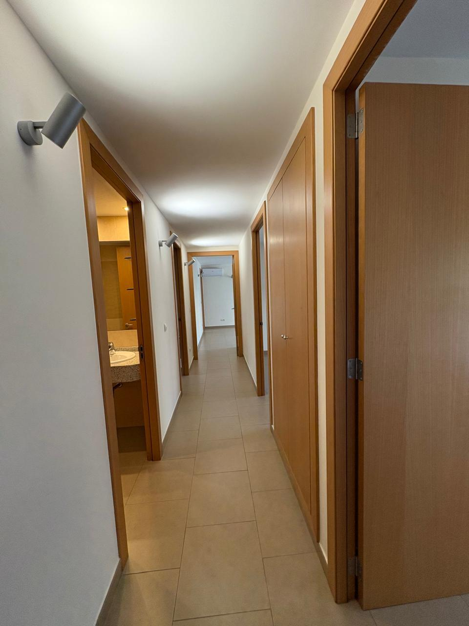 Квартира в Эскальдесе, Андорра, 106 м² - фото 11