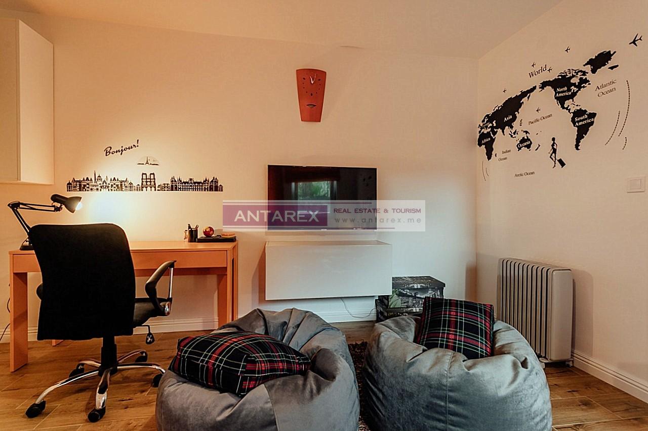 Апартаменты в Херцег-Нови, Черногория - фото 9