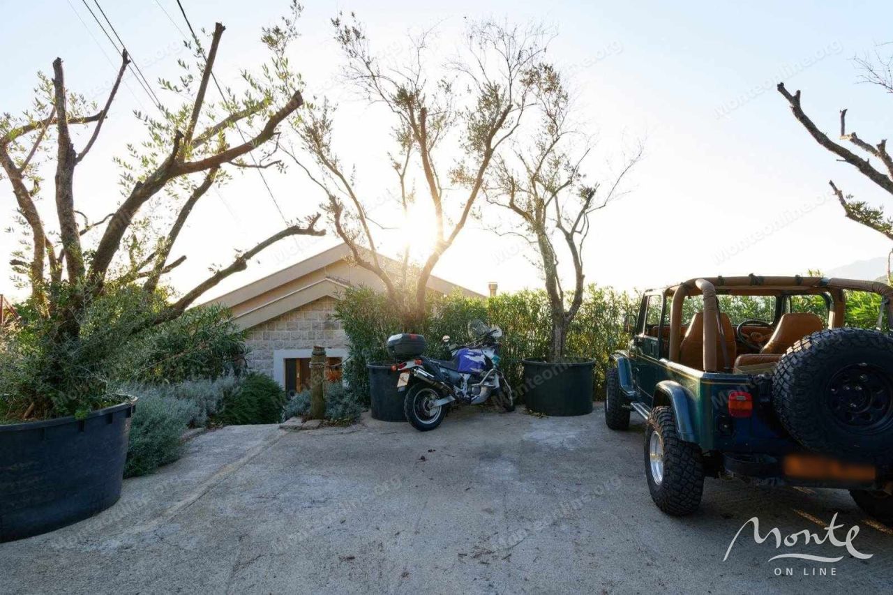 Вилла в Каваче, Черногория, 92 м² - фото 17