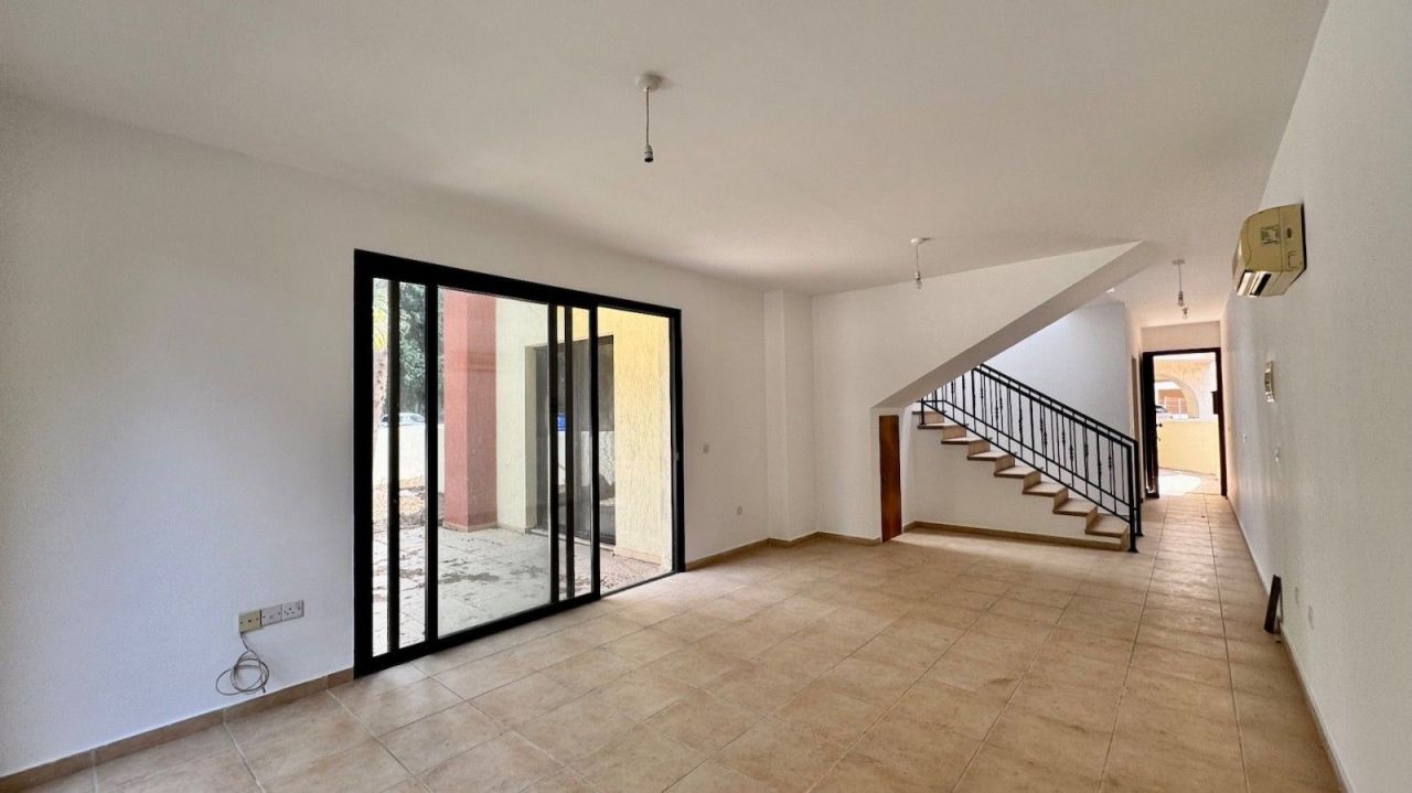 Таунхаус в Пафосе, Кипр, 137 м² - фото 9