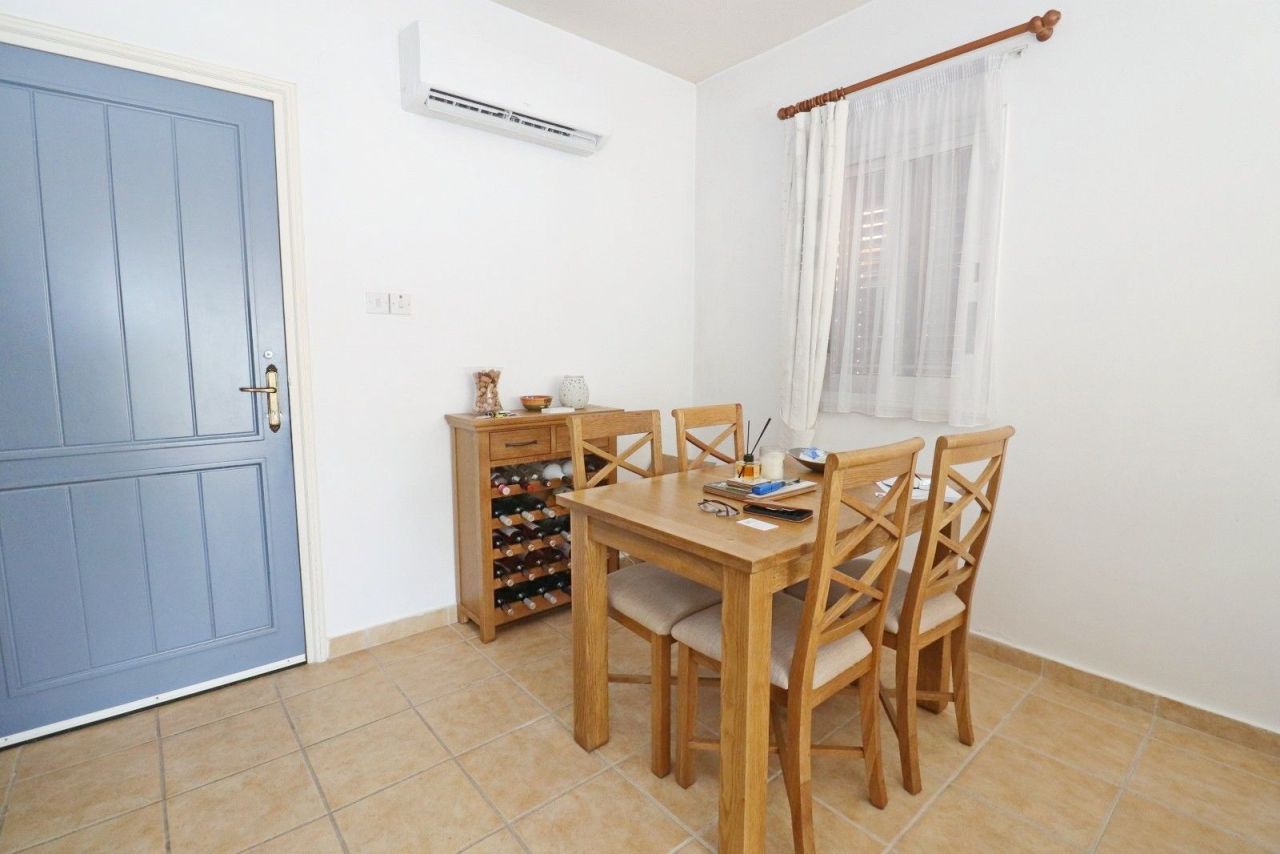 Апартаменты в Пафосе, Кипр, 82 м² - фото 9