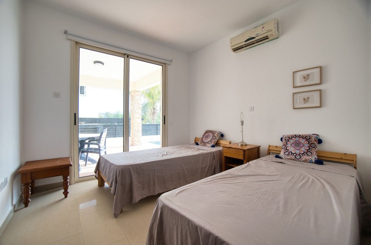 Вилла в Пафосе, Кипр, 155 м² - фото 11