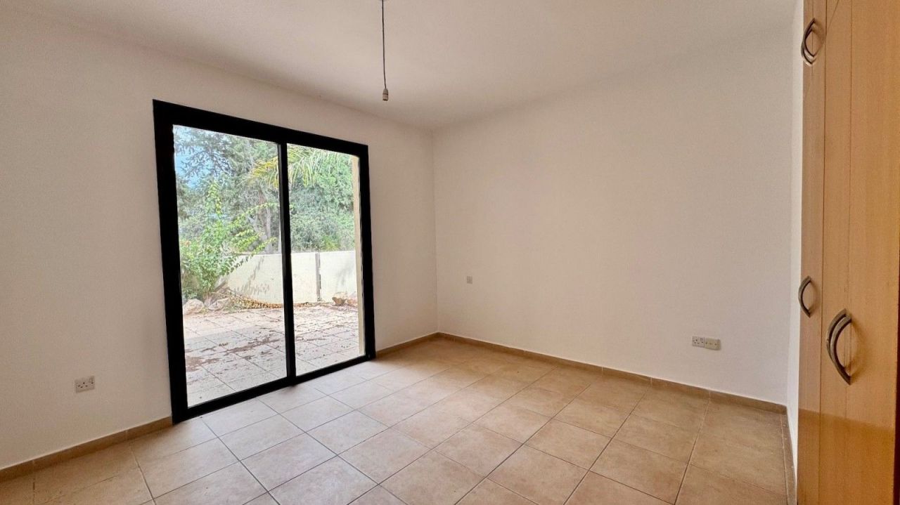 Таунхаус в Пафосе, Кипр, 137 м² - фото 13